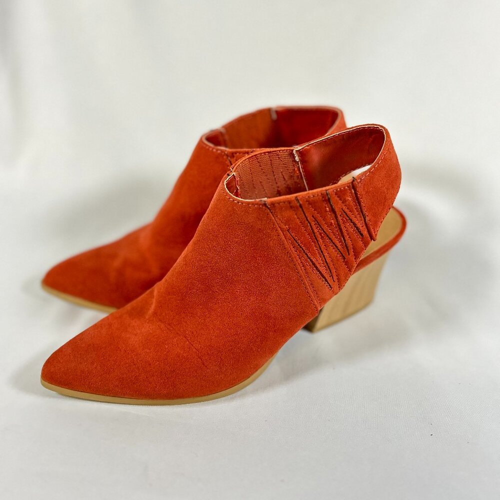 Qupid pointed toe chunky wood heel brick fox open back bootie womans sz 6